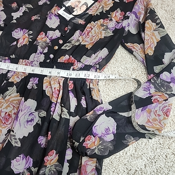 MinkPink Women's Floral Maxi Sheer Dress Black Long Sleeve Split Hem Size M - Picture 6 of 10
